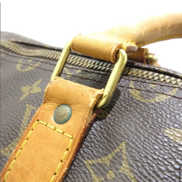 Authentic Louis Vuitton Bandolier 55 monogram Boston bag - Picture 10 of 13